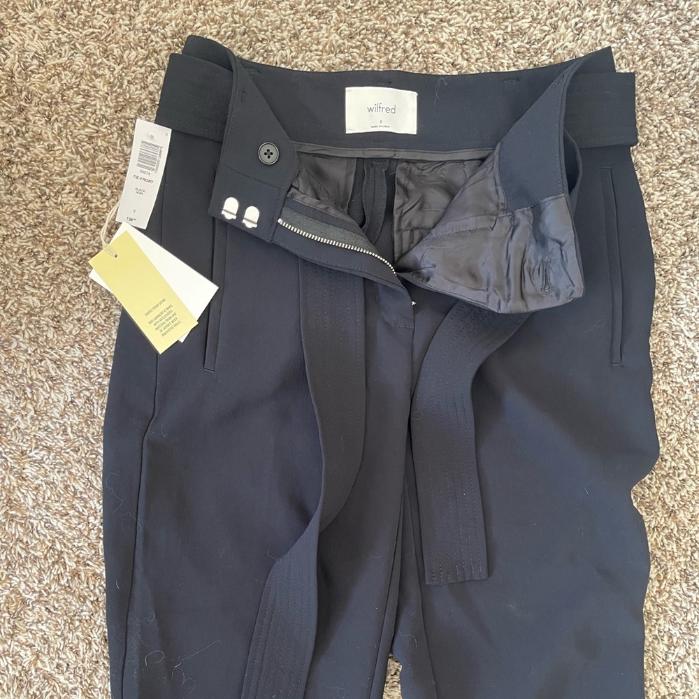 Aritzia tie front pants cropped size 0